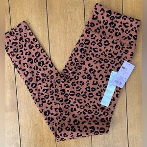 NWT Juniors Size Small Wild Fable Leopard Print Leggings